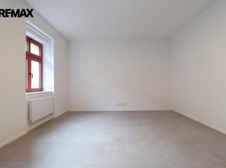 Pronájem bytu, 2+kk, 43 m²