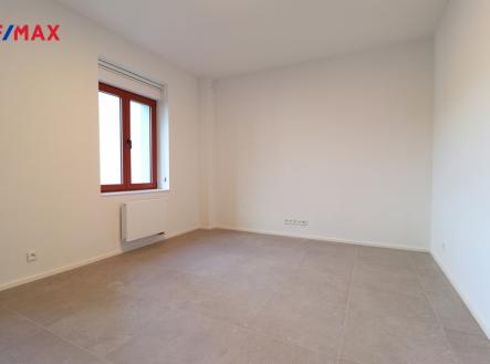Pronájem bytu, 1+kk, 22 m²