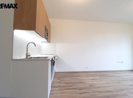 Pronájem bytu, 1+kk, 35 m²