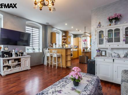 Prodej nájemního domu, 1 234 m²