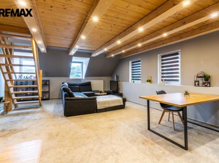 Prodej nájemního domu, 1 234 m²