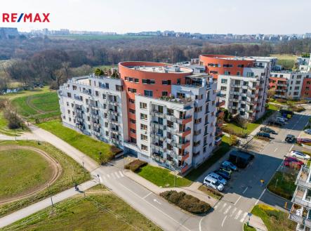 Pronájem bytu, 2+kk, 61 m²