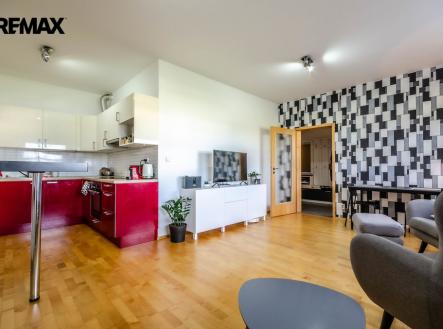 Pronájem bytu, 2+kk, 61 m²