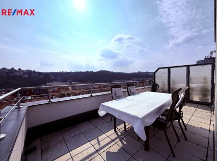 Pronájem bytu, 2+kk, 39 m²