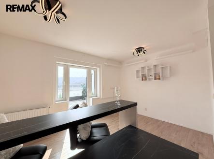 Pronájem bytu, 2+kk, 39 m²