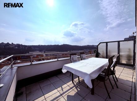 Pronájem bytu, 2+kk, 39 m²