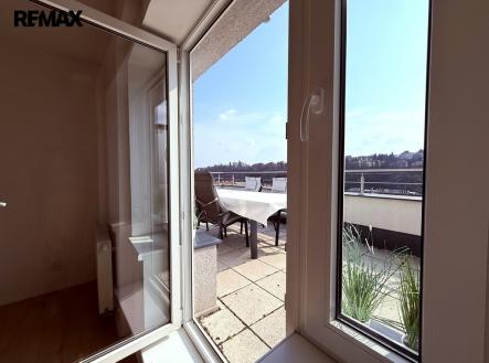 Pronájem bytu, 2+kk, 39 m²