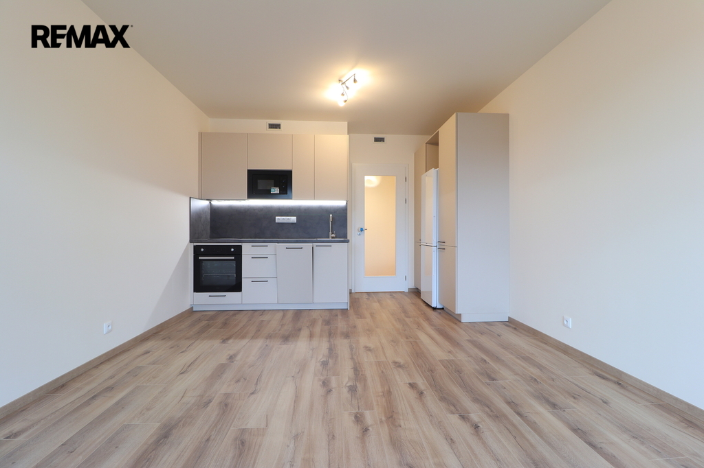 Obývací pokoj + kk