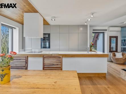 Prodej domu/vily, 285 m²