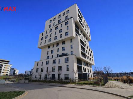 Pronájem bytu, 3+kk, 72 m²