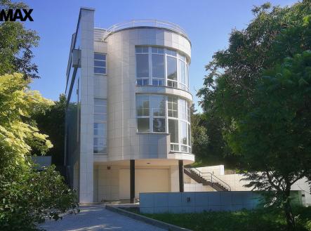 Prodej domu/vily, 323 m²