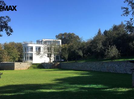 Prodej domu/vily, 323 m²