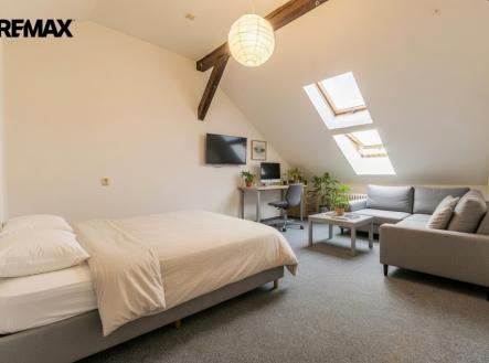 Pronájem bytu, 1+1, 33 m²