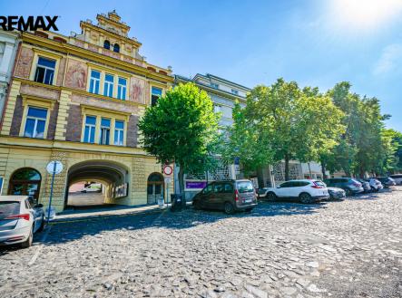 Pronájem bytu, 1+1, 33 m² obrázek