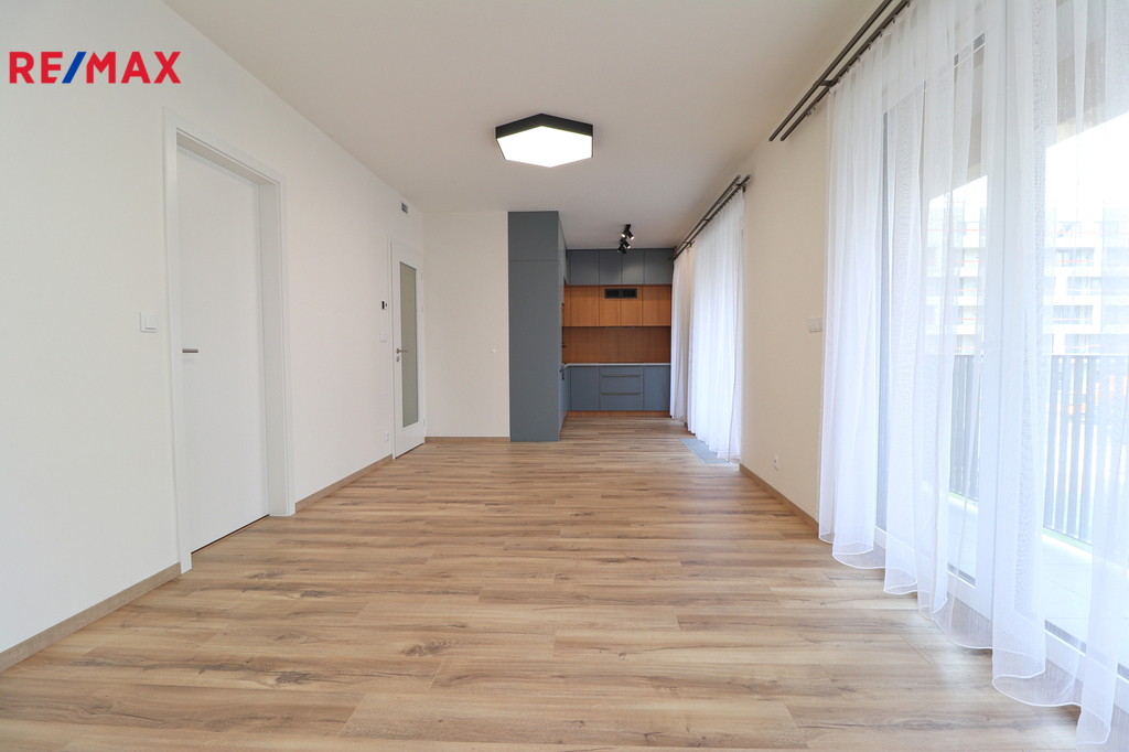 Obývací pokoj + kk