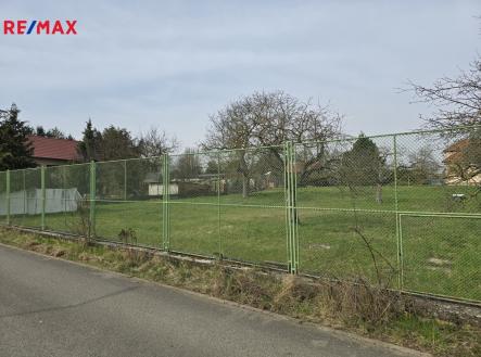 Prodej pozemku pro bydlení, 715 m²