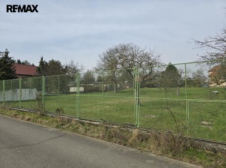 Prodej pozemku pro bydlení, 715 m²