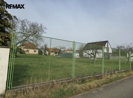 Prodej pozemku pro bydlení, 715 m²