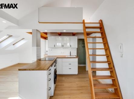 Prodej bytu, 2+kk, 82 m²