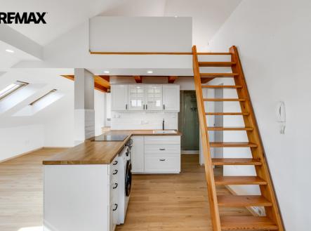 Prodej bytu, 2+kk, 82 m²