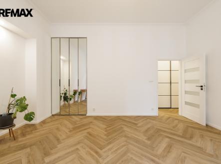 Pronájem bytu, 2+kk, 56 m²