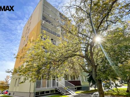 Pronájem bytu, 2+kk, 42 m²