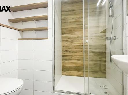 Pronájem bytu, 2+kk, 42 m²