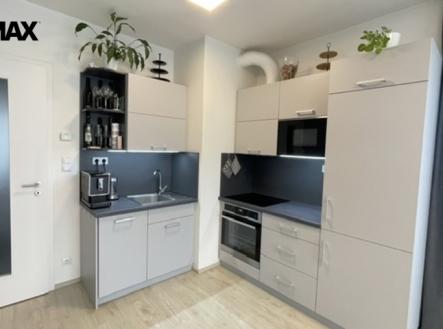 Pronájem bytu, 2+kk, 54 m²