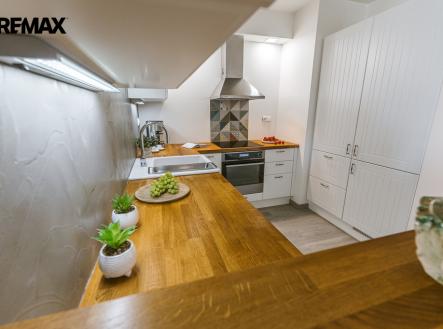 Prodej bytu, 3+kk, 73 m²