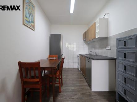 Pronájem bytu, 3+kk, 62 m²