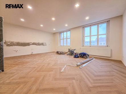 Pronájem bytu, 2+kk, 66 m²