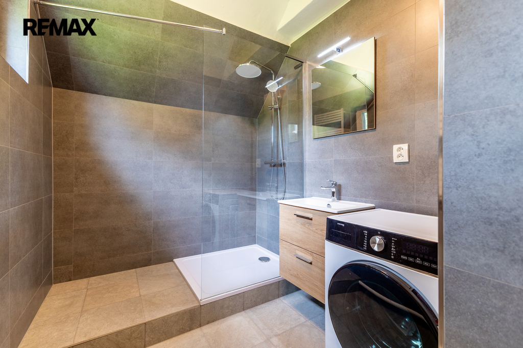 138a1224-hdr.jpg
