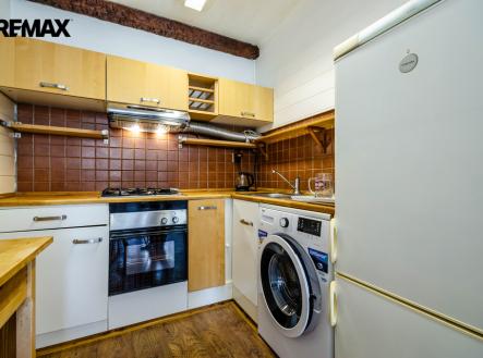Pronájem bytu, 2+kk, 42 m²