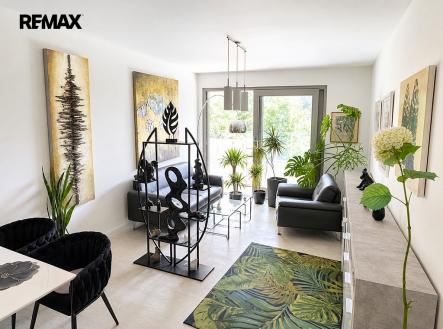 Pronájem bytu, 2+kk, 76 m²
