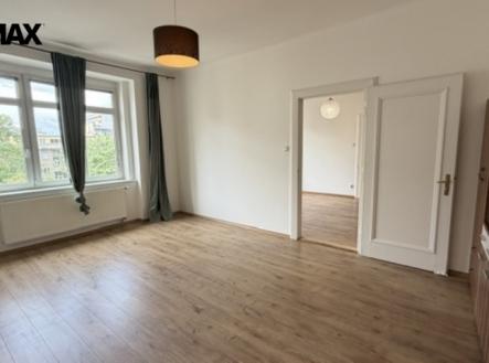 Pronájem bytu, 2+kk, 72 m²