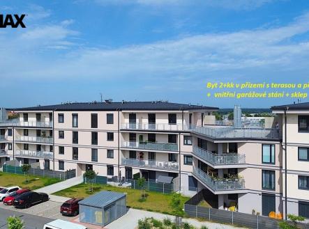 Pronájem bytu, 2+kk, 83 m²