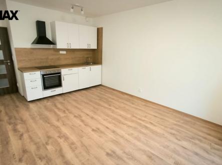 Pronájem bytu, 2+kk, 83 m²
