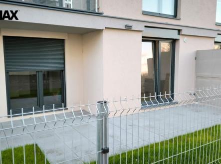 Pronájem bytu, 2+kk, 83 m²