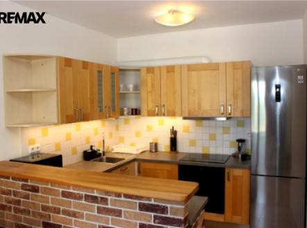 Pronájem bytu, 1+kk, 39 m²