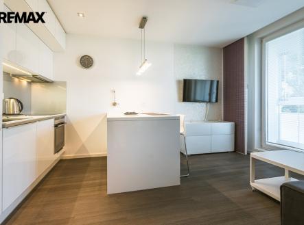 Pronájem bytu, 2+kk, 33 m²
