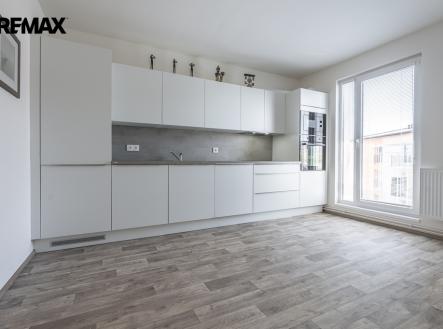 Pronájem bytu, 2+kk, 38 m²