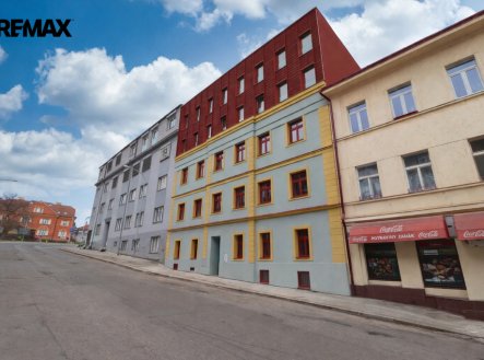Pronájem moderního bytu 2+kk s klimatizací v klidné části Prahy 5