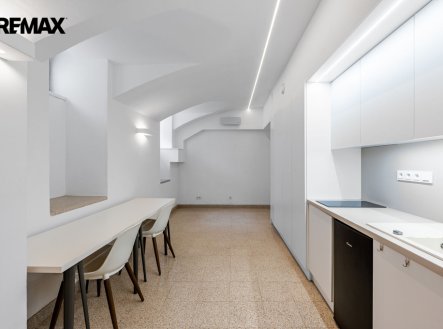 Pronájem obchodní prostory, 40 m²