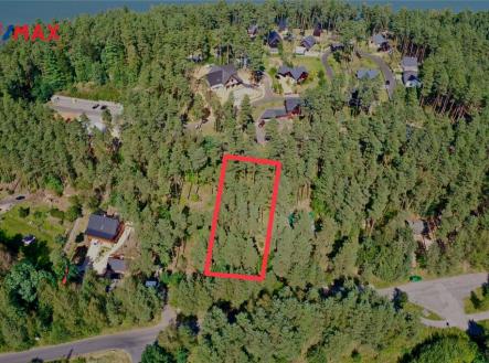 Prodej pozemku pro bydlení, 1 647 m² obrázek