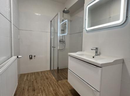 Pronájem bytu, 2+kk, 57 m²