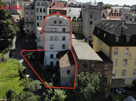 Prodej - nájemní dům, 900 m²