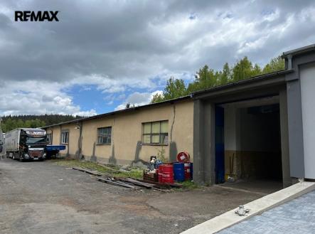 Pronájem skladovací prostor, 486 m²