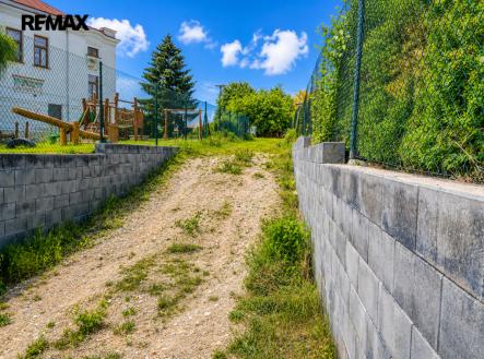 Prodej pozemku pro bydlení, 999 m²