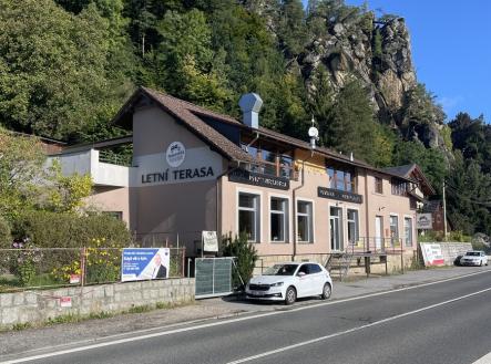 Pronájem restaurace, 400 m²