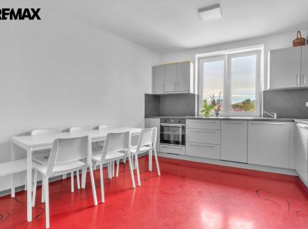 Prodej hotel, 492 m²